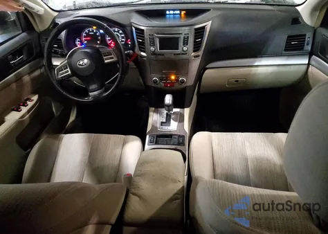 2014 Subaru Outback 2.5I Premium z USA, uszkodzony, nr VIN 4S4BRCDC4E3204578